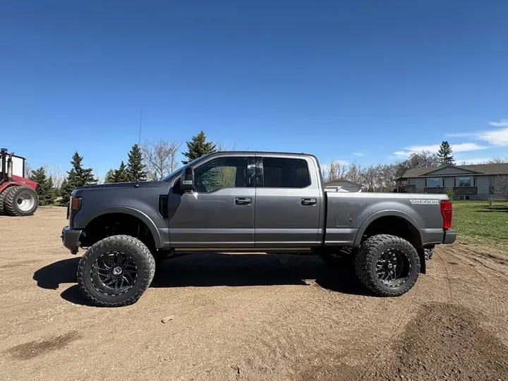 Ford F-350 Tremor