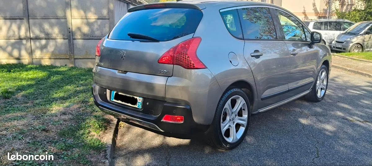 Peugeot 3008 2018 photo 2