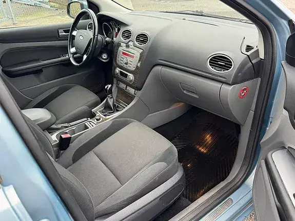 Ford Focus 2008 photo 5