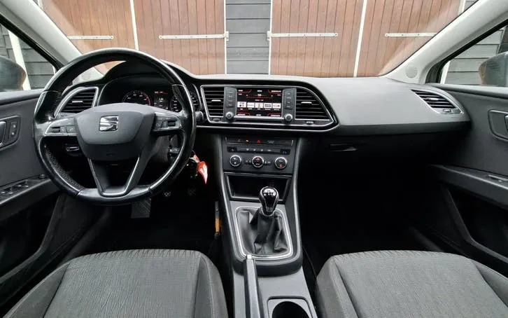 Seat Leon 2015 photo 3