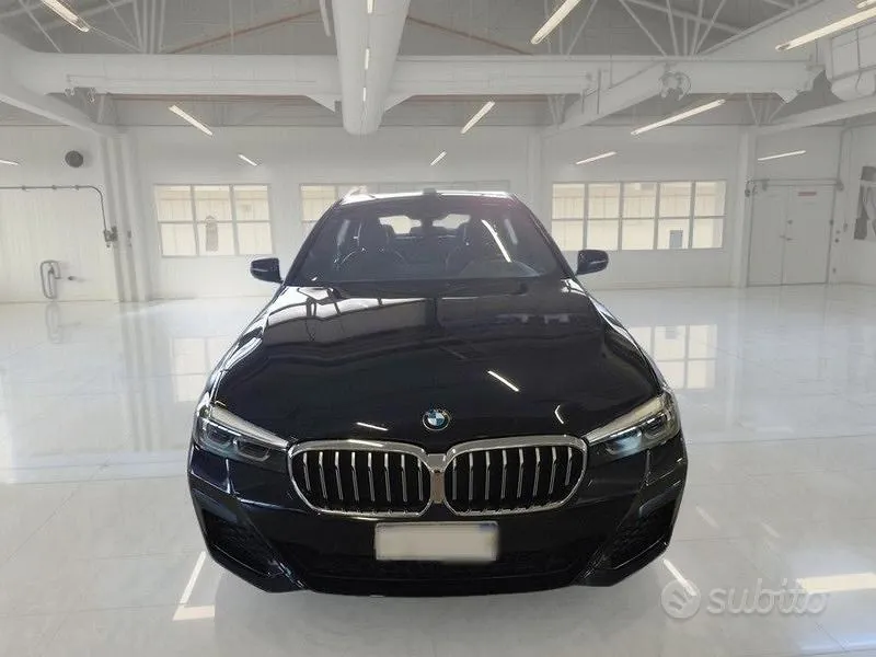 BMW 5 Series 2022 photo 2