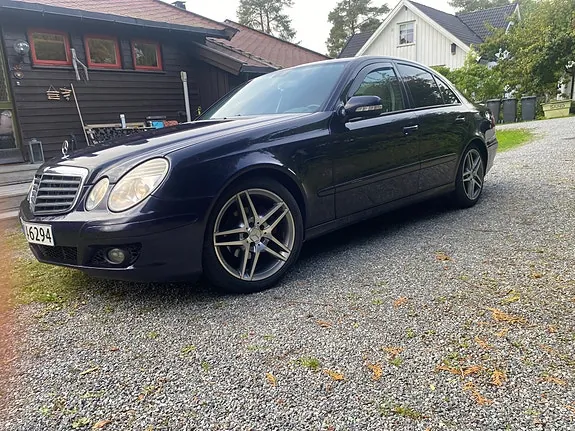 Mercedes-Benz E200 D 2007 photo 4