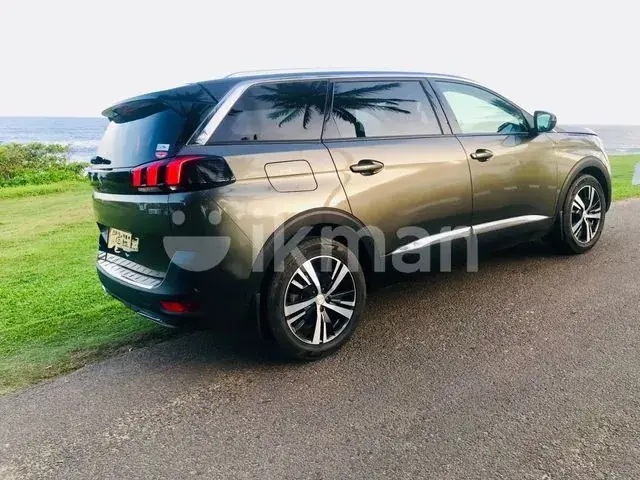 Peugeot 5008 2018 photo 5