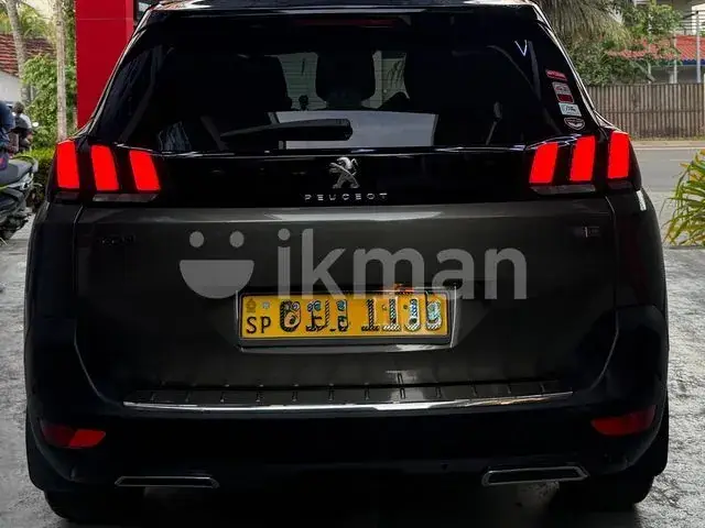 Peugeot 5008 2018 photo 2