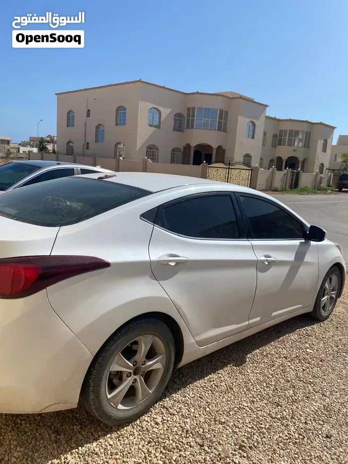 Hyundai Elantra 2016 photo 4
