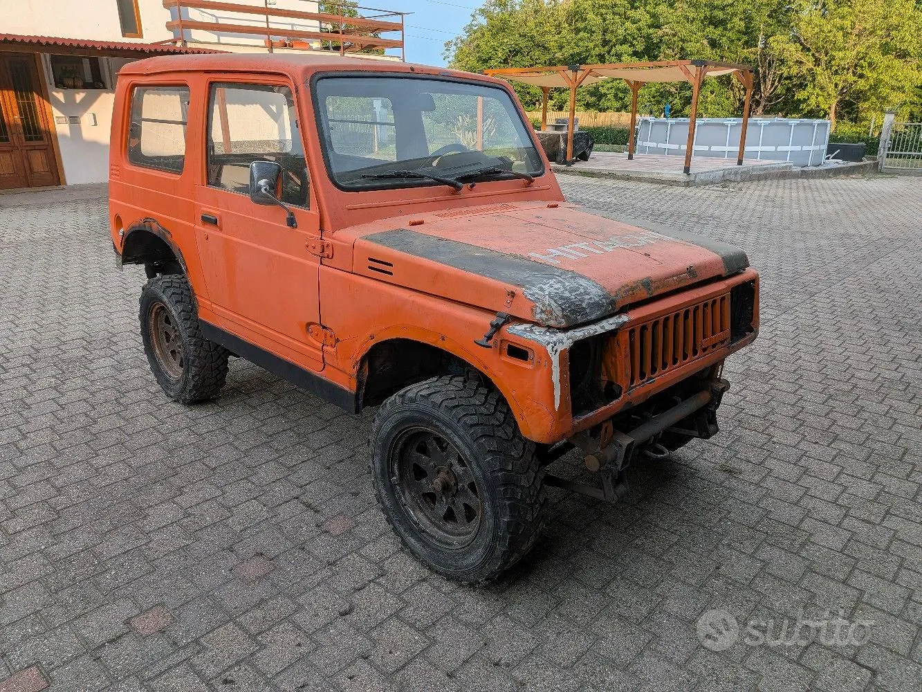 Suzuki Samurai 1986 photo 2
