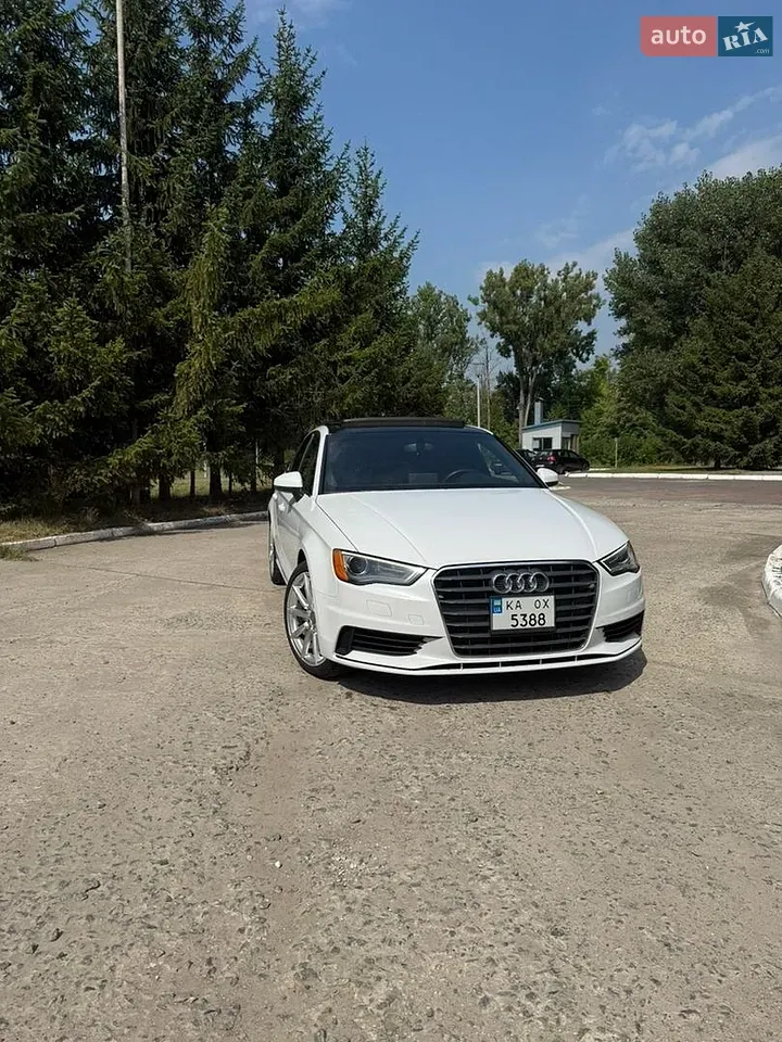 Audi A3 2015 photo 3