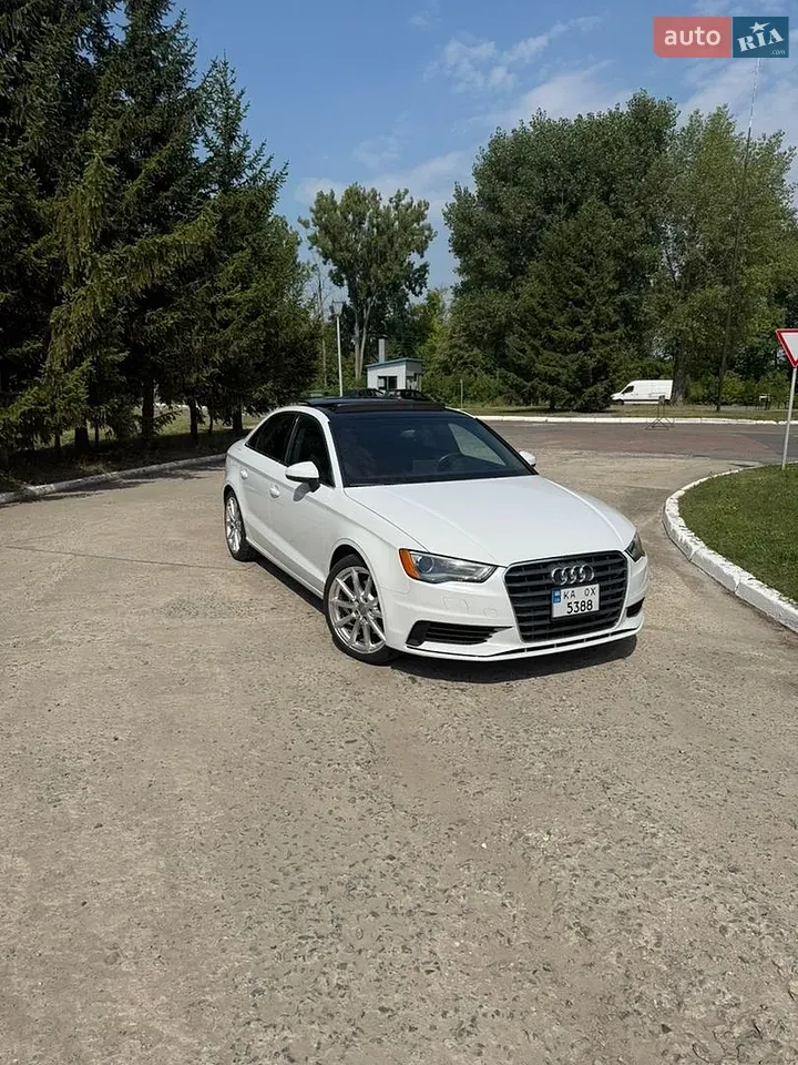 Audi A3 2015 photo 2