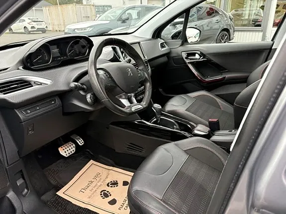 Peugeot 2008 2019 photo 5