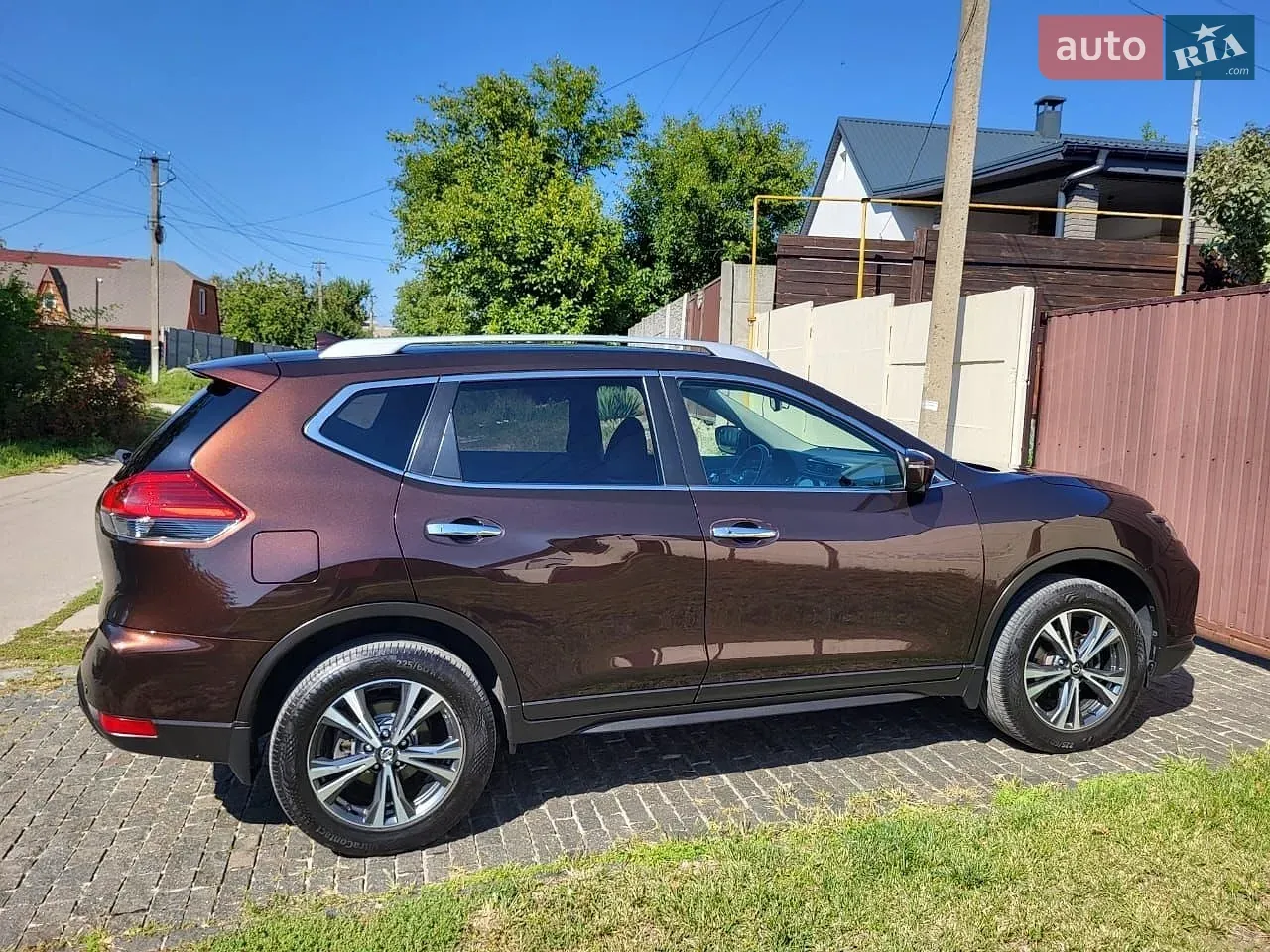 Nissan X-Trail 2018 photo 2