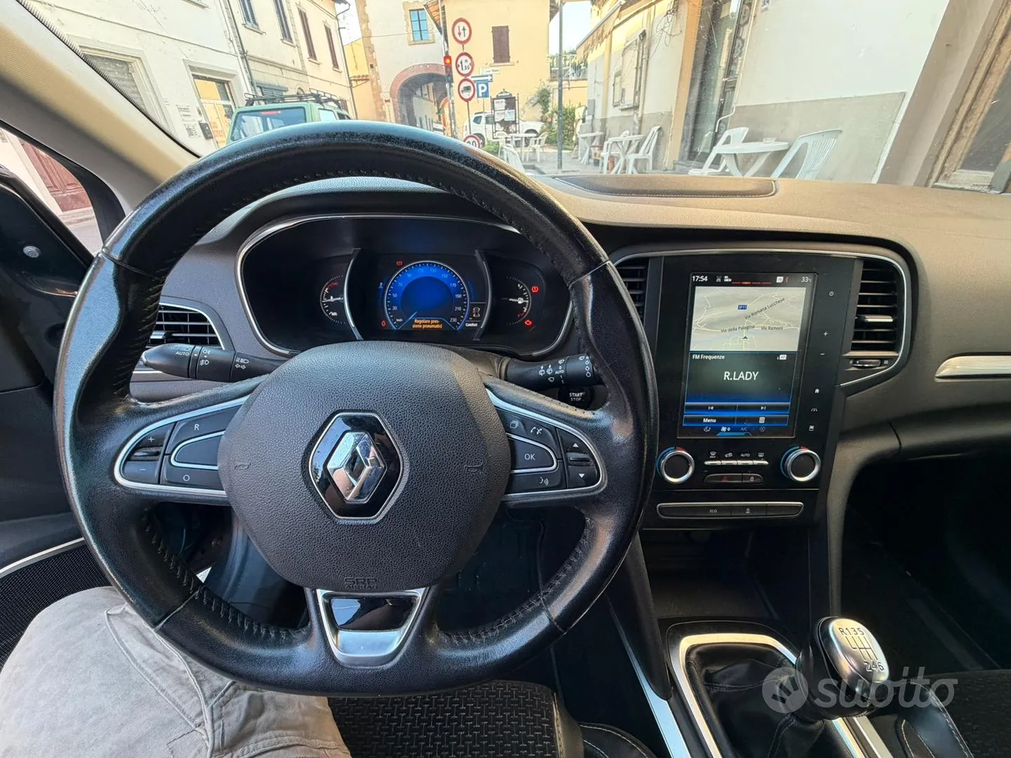 Renault Megane 2017 photo 3