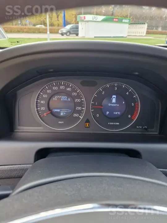Volvo Xc60 2011 photo 2