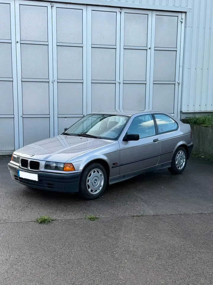 BMW E36