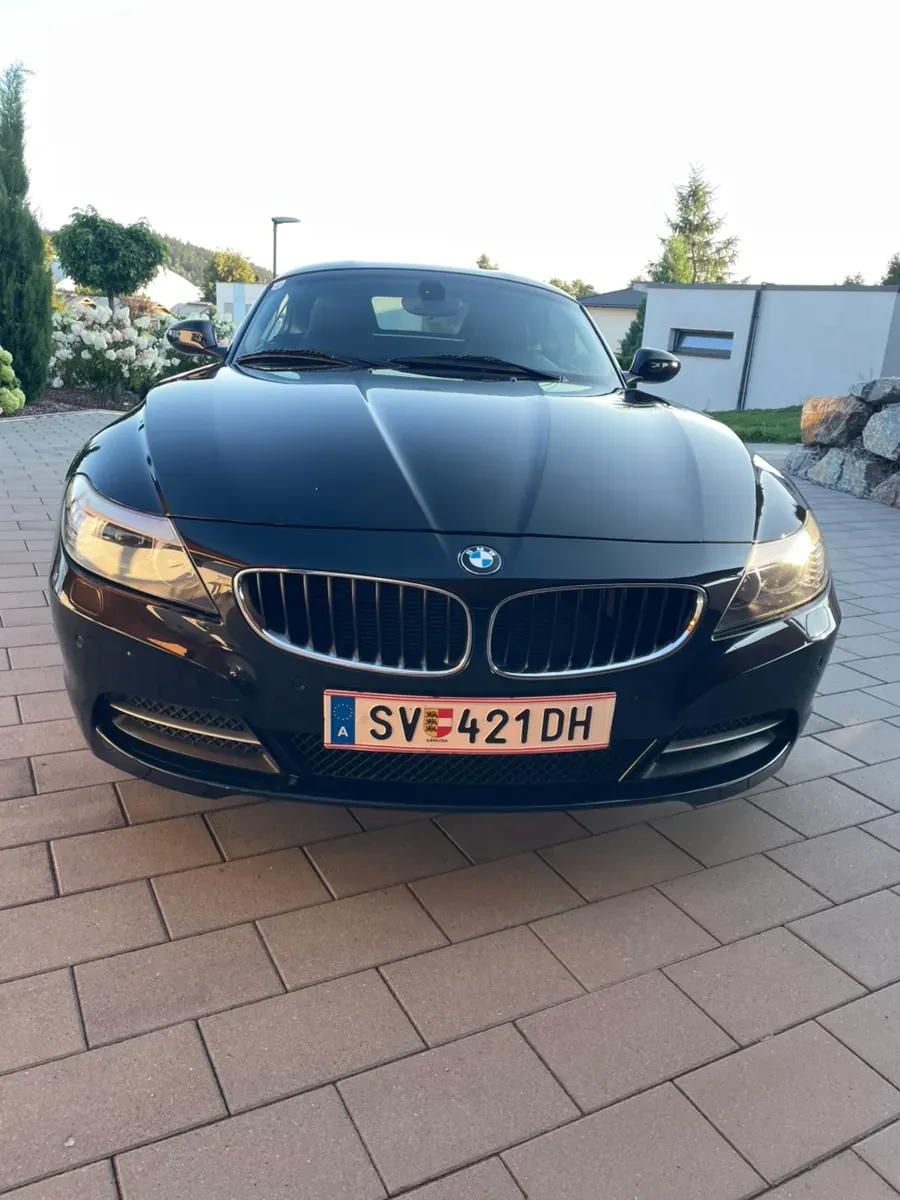 BMW Z4 2011 photo 3