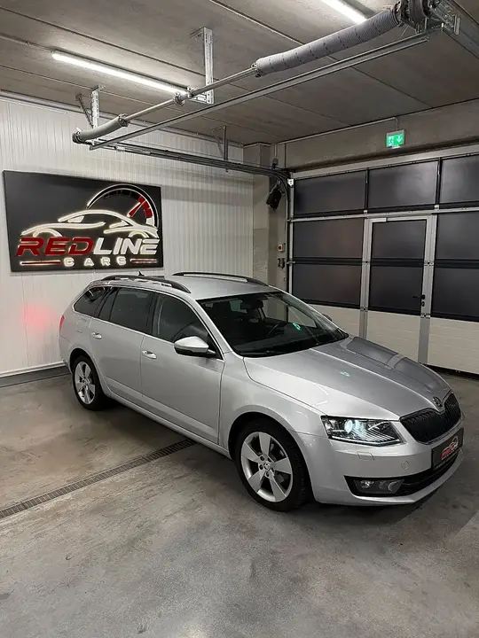 Skoda Octavia Combi 2015 photo 3