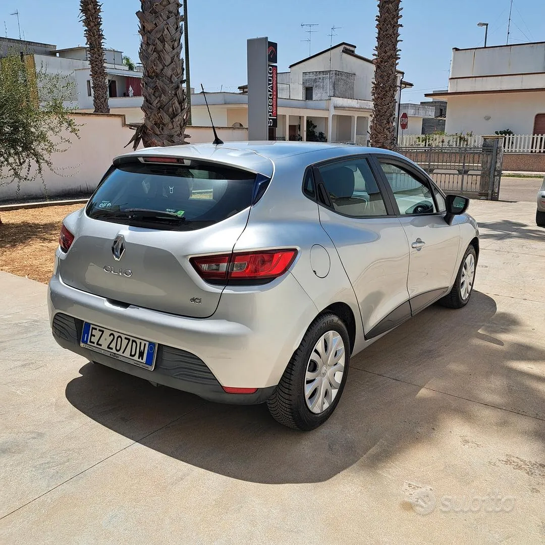 Renault Clio 2015 photo 5