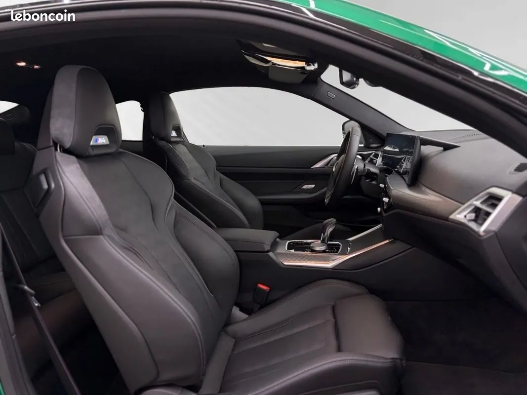 BMW M4 2026 photo 3