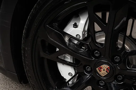Porsche Taycan 2022 photo 5