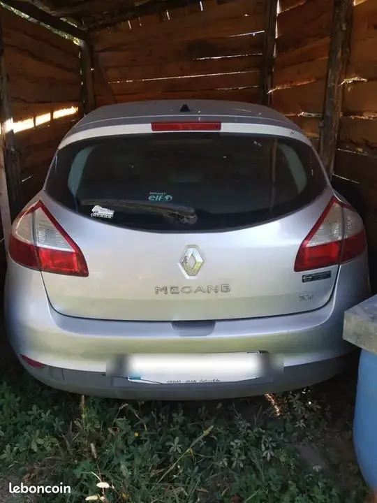 Renault Megane 2009 photo 2