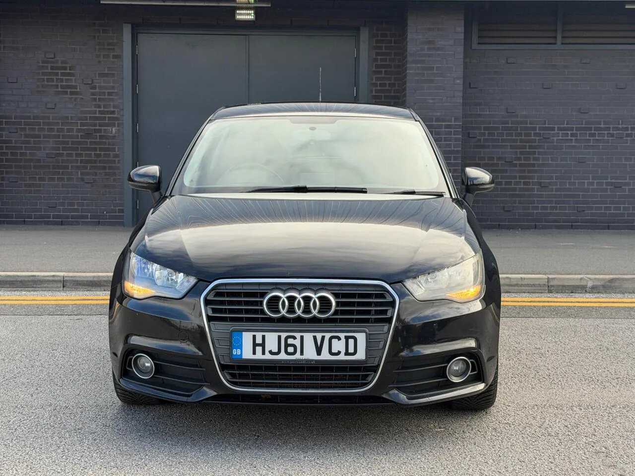 Audi A1 2011 photo 2