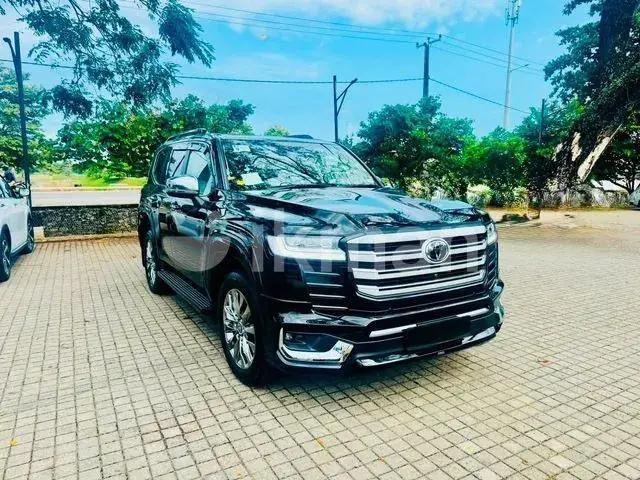 Toyota Land Cruiser 2026 photo 2