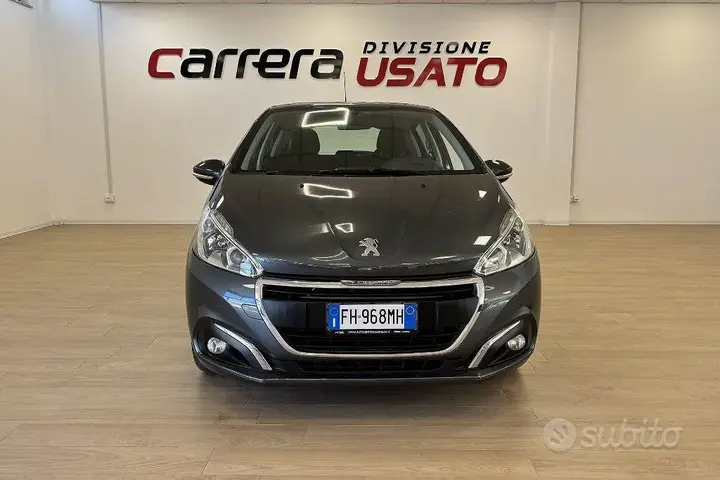 Peugeot 208 2017 photo 2