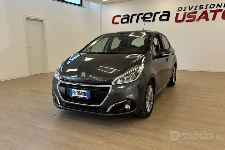 Peugeot 208 2017 photo 3