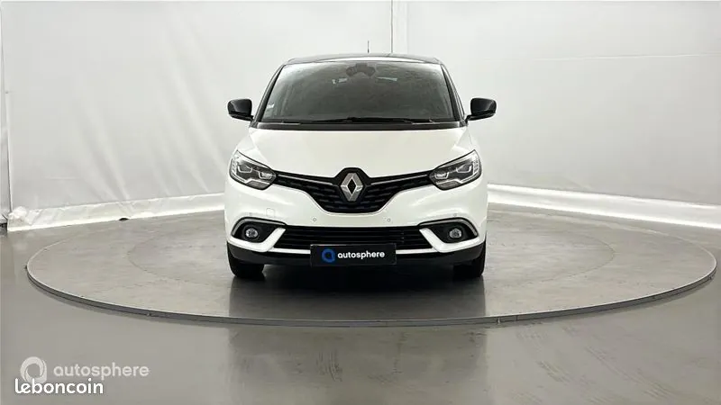 Renault Scenic 2020 photo 2