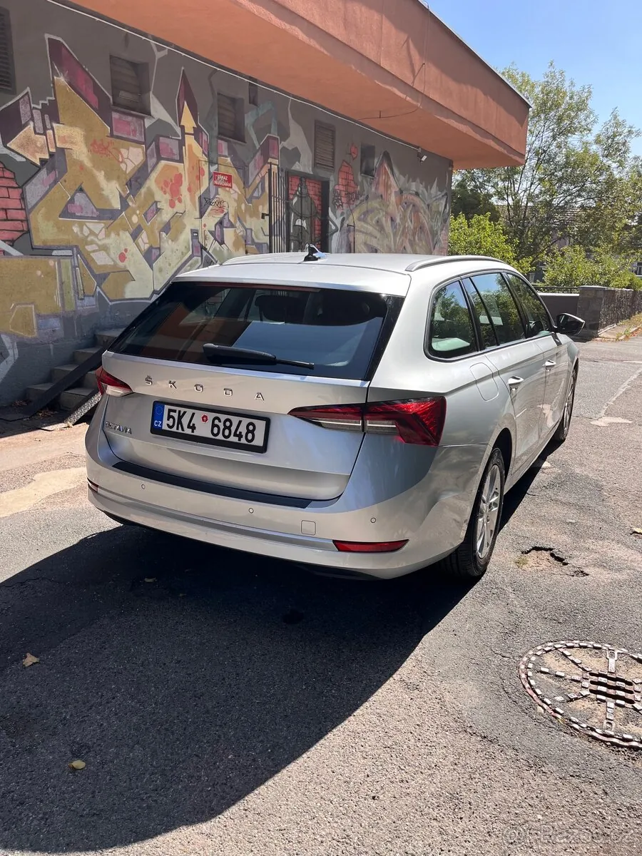 Skoda Octavia 2021 photo 4