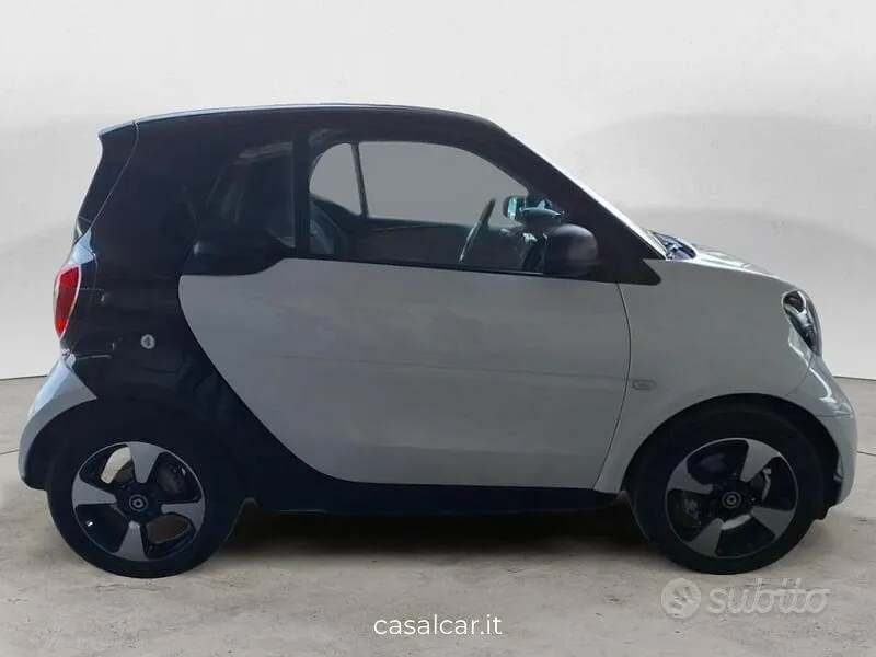 Smart Fortwo 2022 photo 5