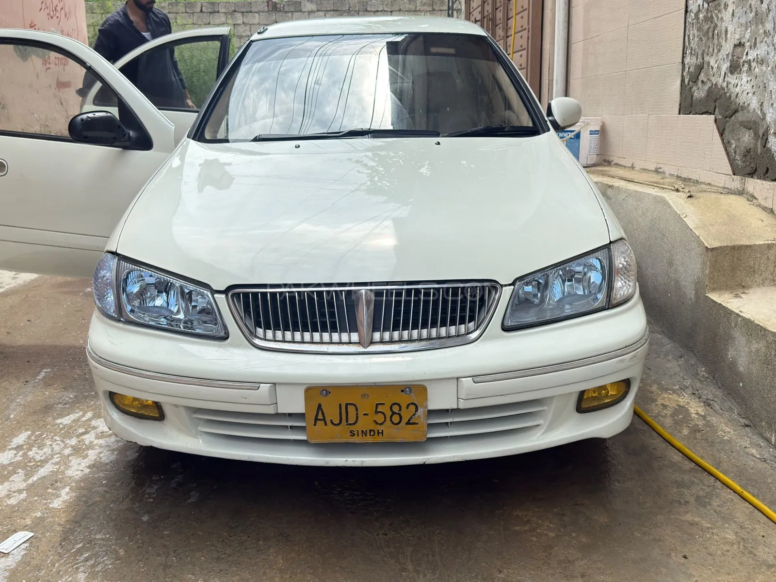 Nissan Sunny
