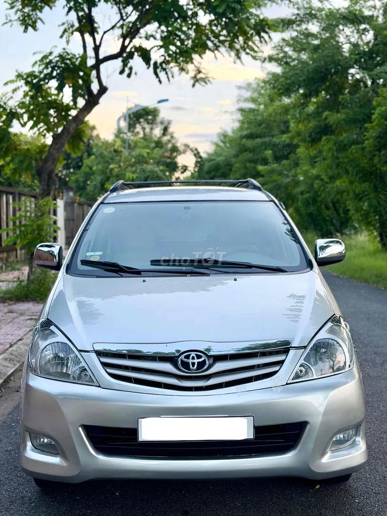 Toyota Innova