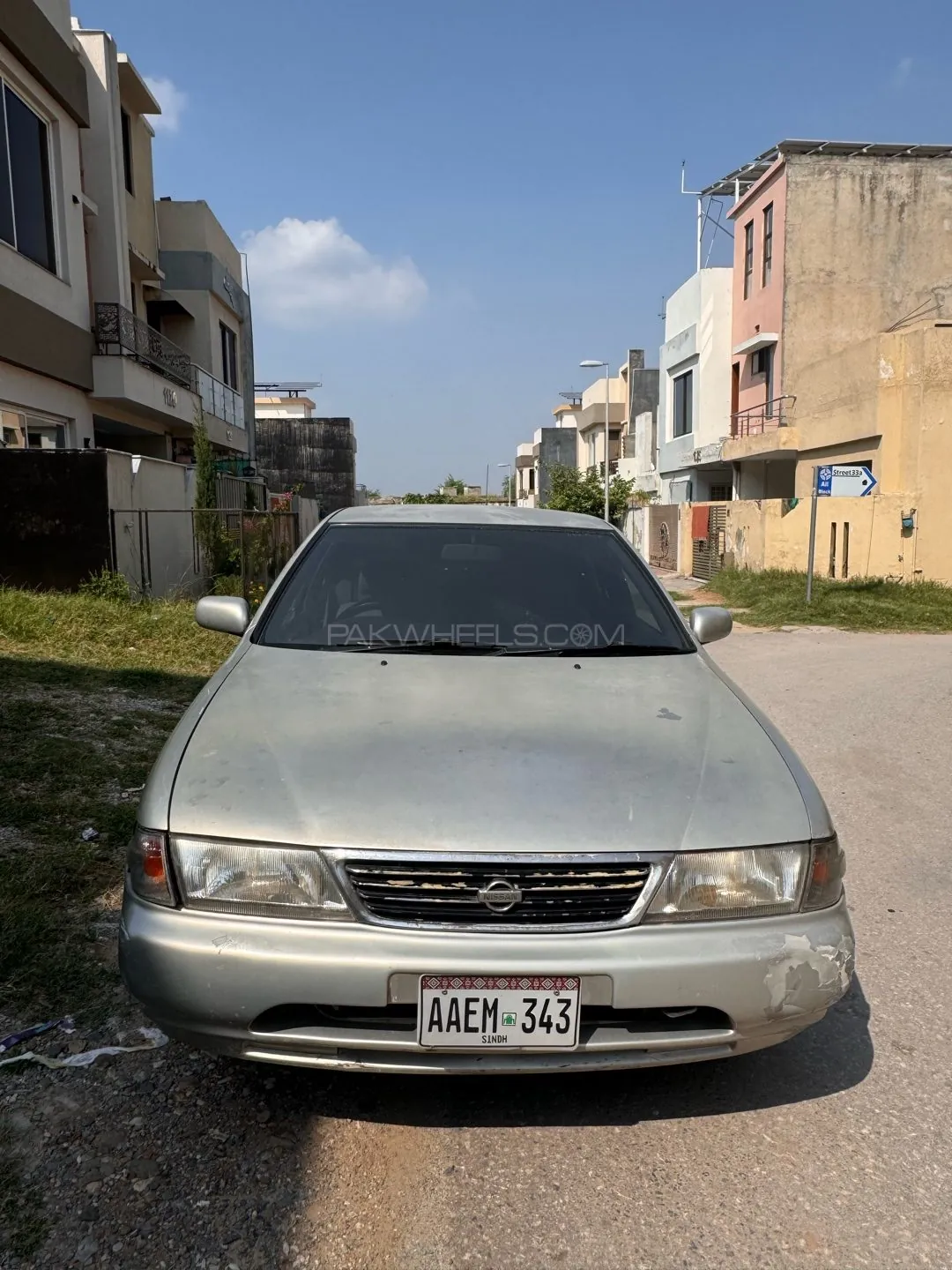Nissan Sunny