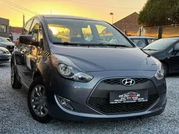 Hyundai Ix20 2015 photo 2