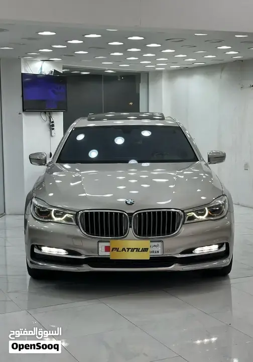 BMW 7 Series 2017 photo 2