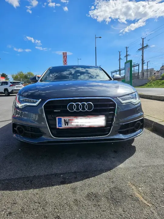 Audi A6 2012 photo 2