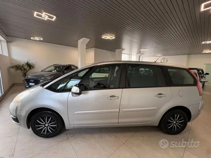 Citroen C4 Grand Picasso 2009 photo 4
