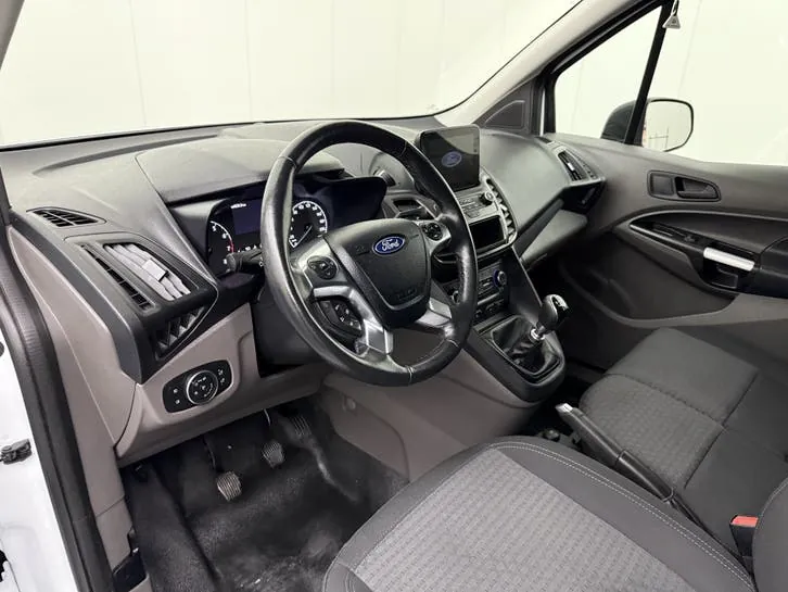 Ford Transit Connect 2023 photo 3