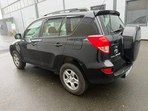 Toyota Rav4 2008 photo 4
