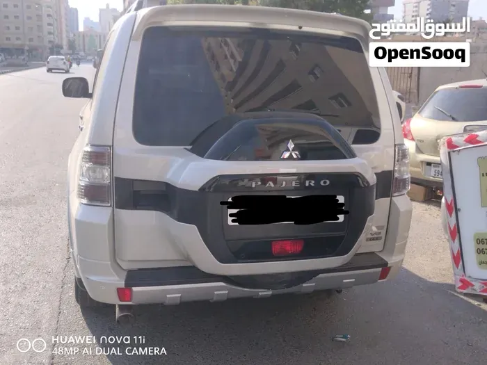 Mitsubishi Pajero 2015 photo 2