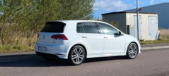 Volkswagen Golf Vii 2017 photo 2