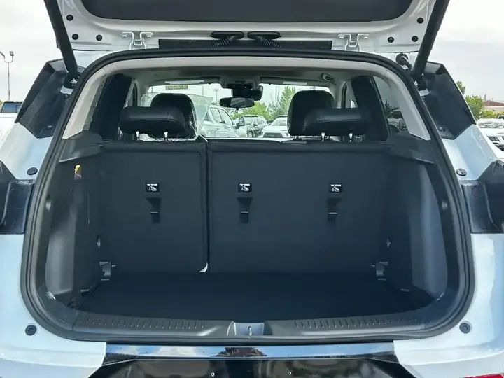 Buick Encore 2026 photo 5