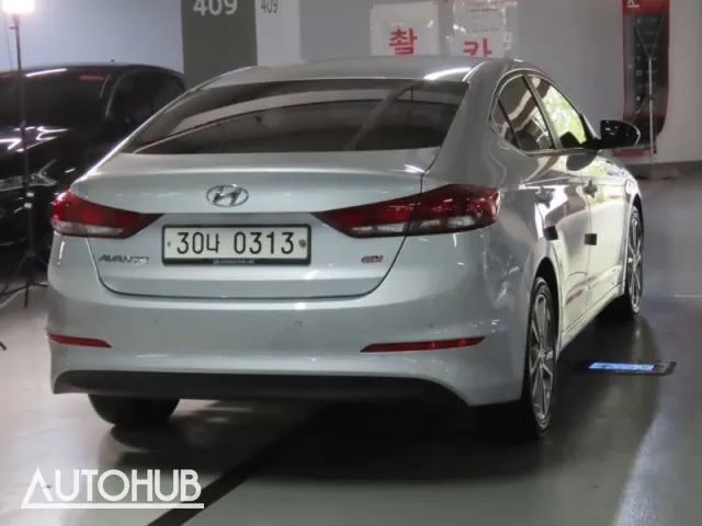 Hyundai Avante 2016 photo 3