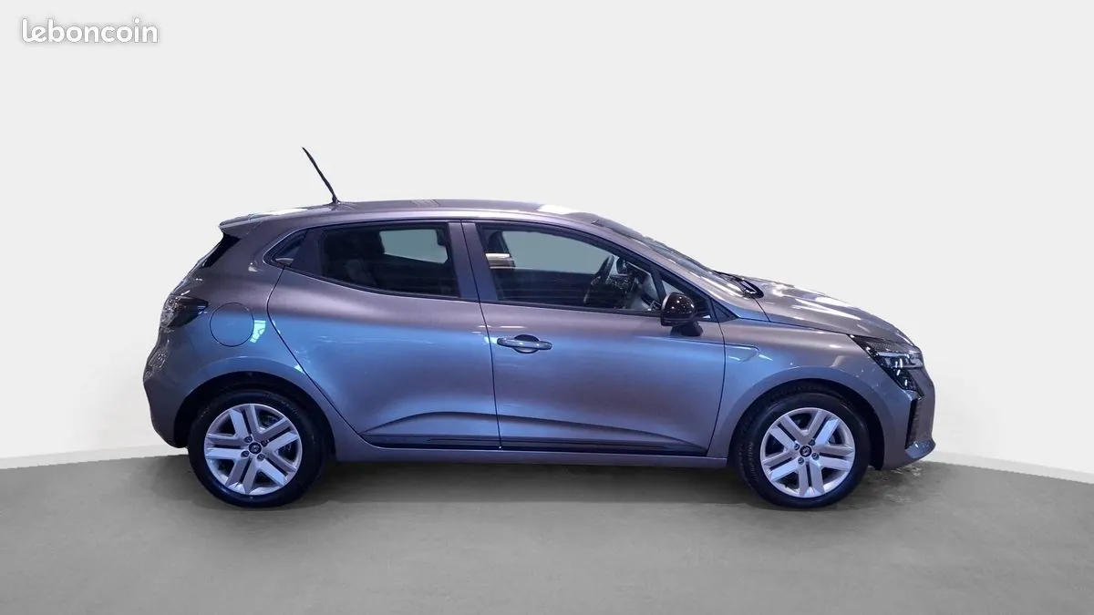 Renault Clio 2025 photo 5