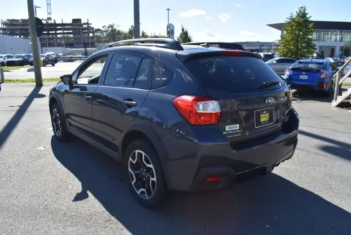 Subaru Crosstrek 2017 photo 3