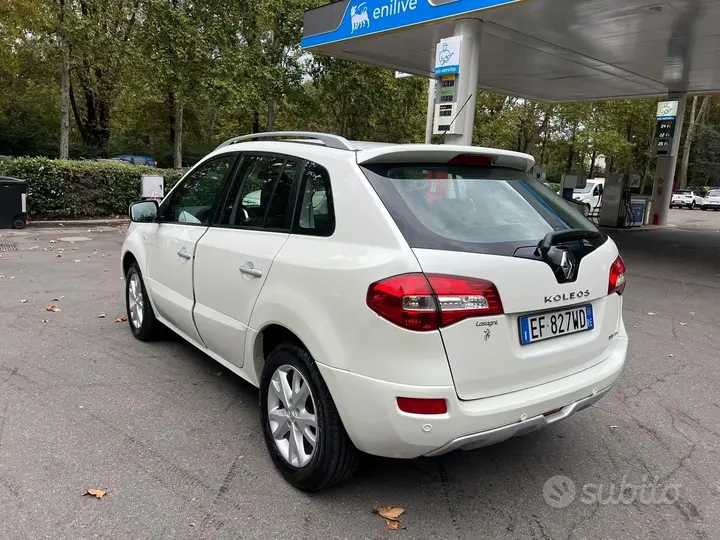 Renault Koleos 2011 photo 3