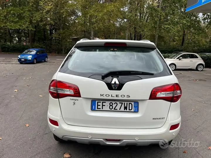 Renault Koleos 2011 photo 4