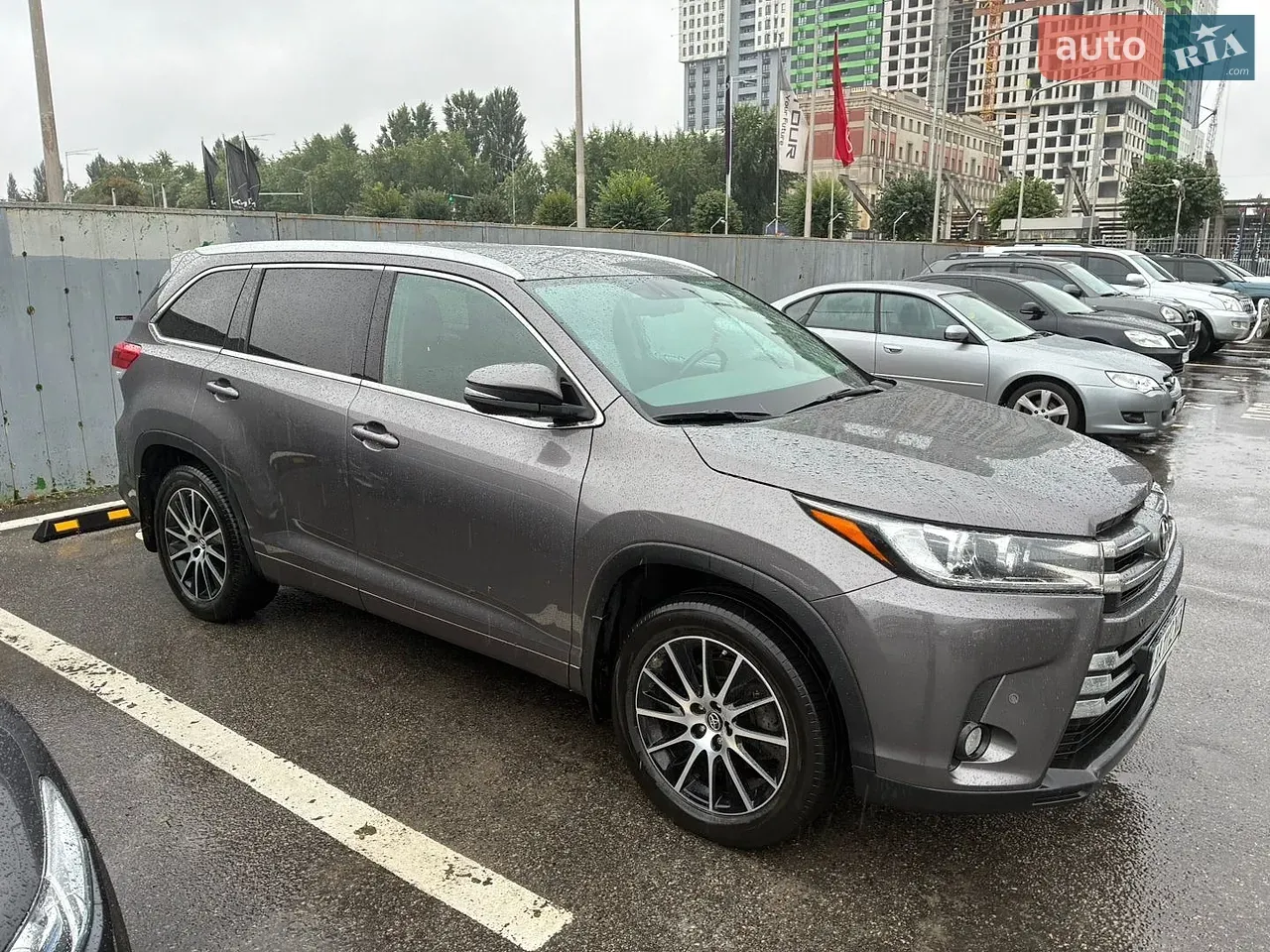 Toyota Highlander 2019 photo 3