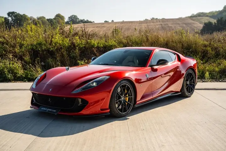 Ferrari 812 Superfast 2019 photo 5