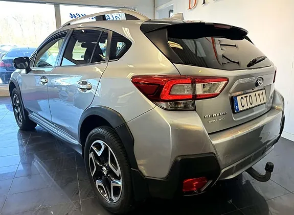 Subaru Xv 2018 photo 4